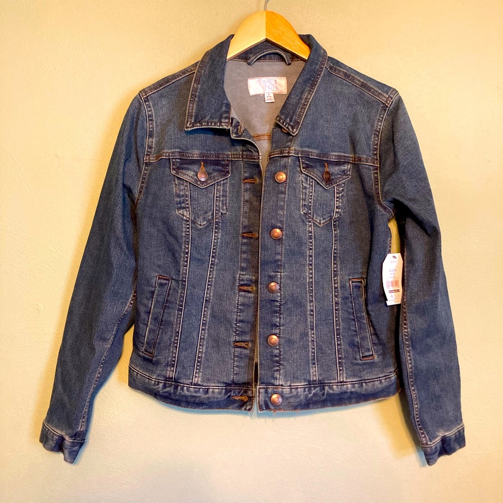 NWT Jean Jacket. Size Small